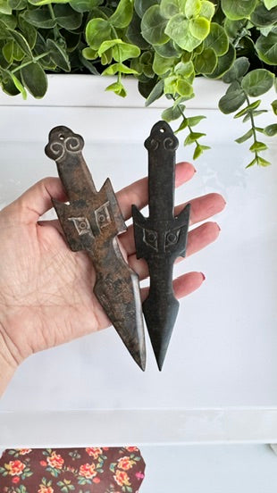 Hand-Carved Jade Owl Athame | Ritual &amp; Altar Piece