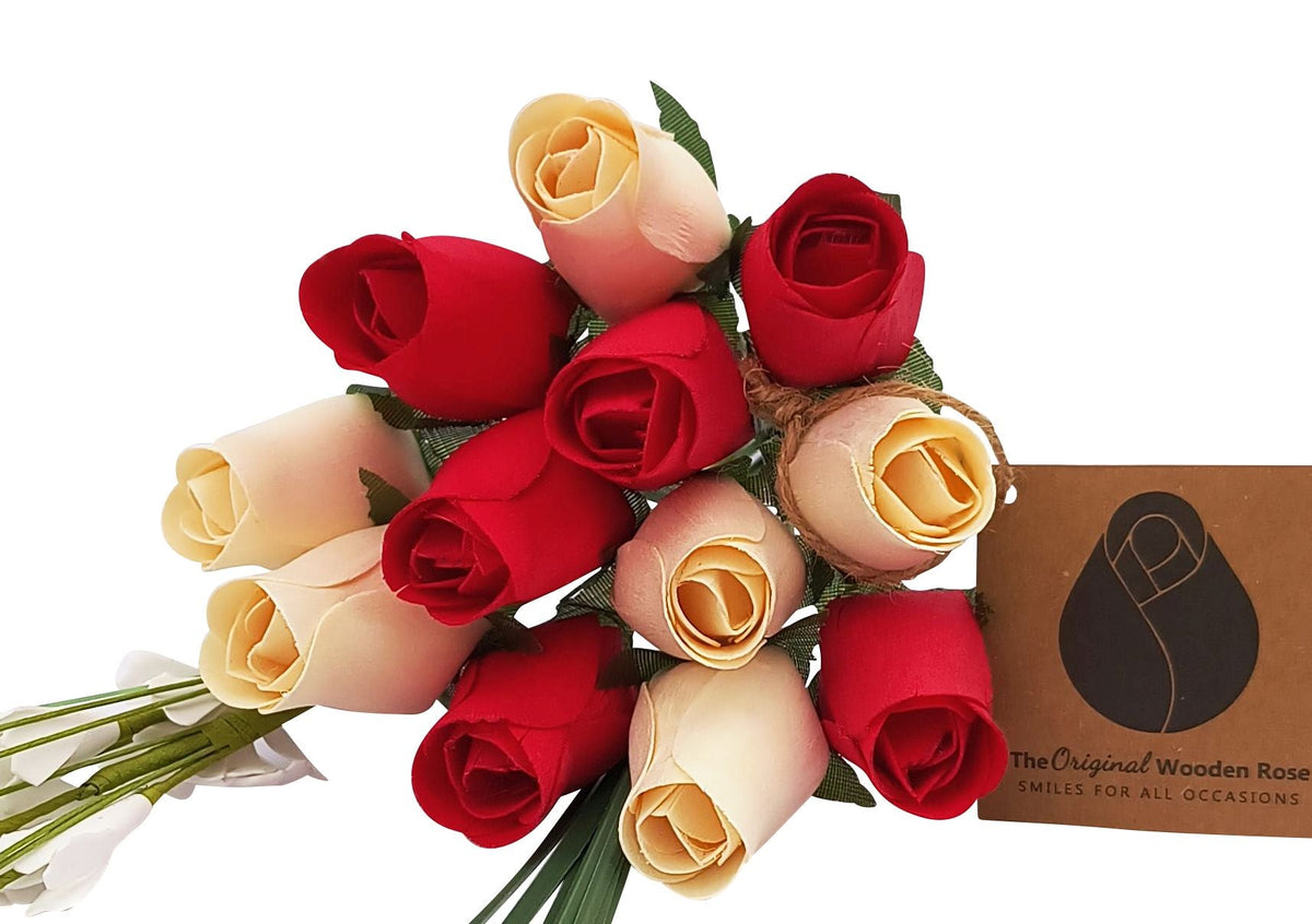 Wooden Rose Bouquet – Red & White