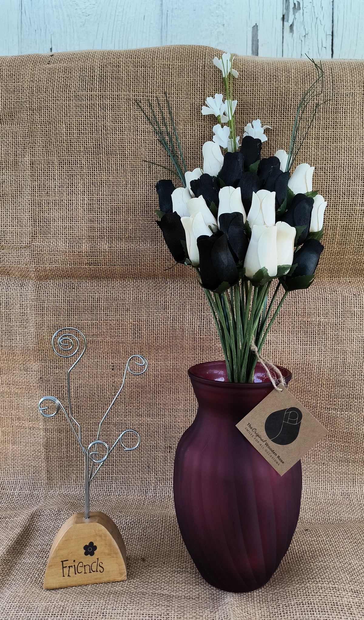 Everyday Wooden Rose Bouquet – Black & White