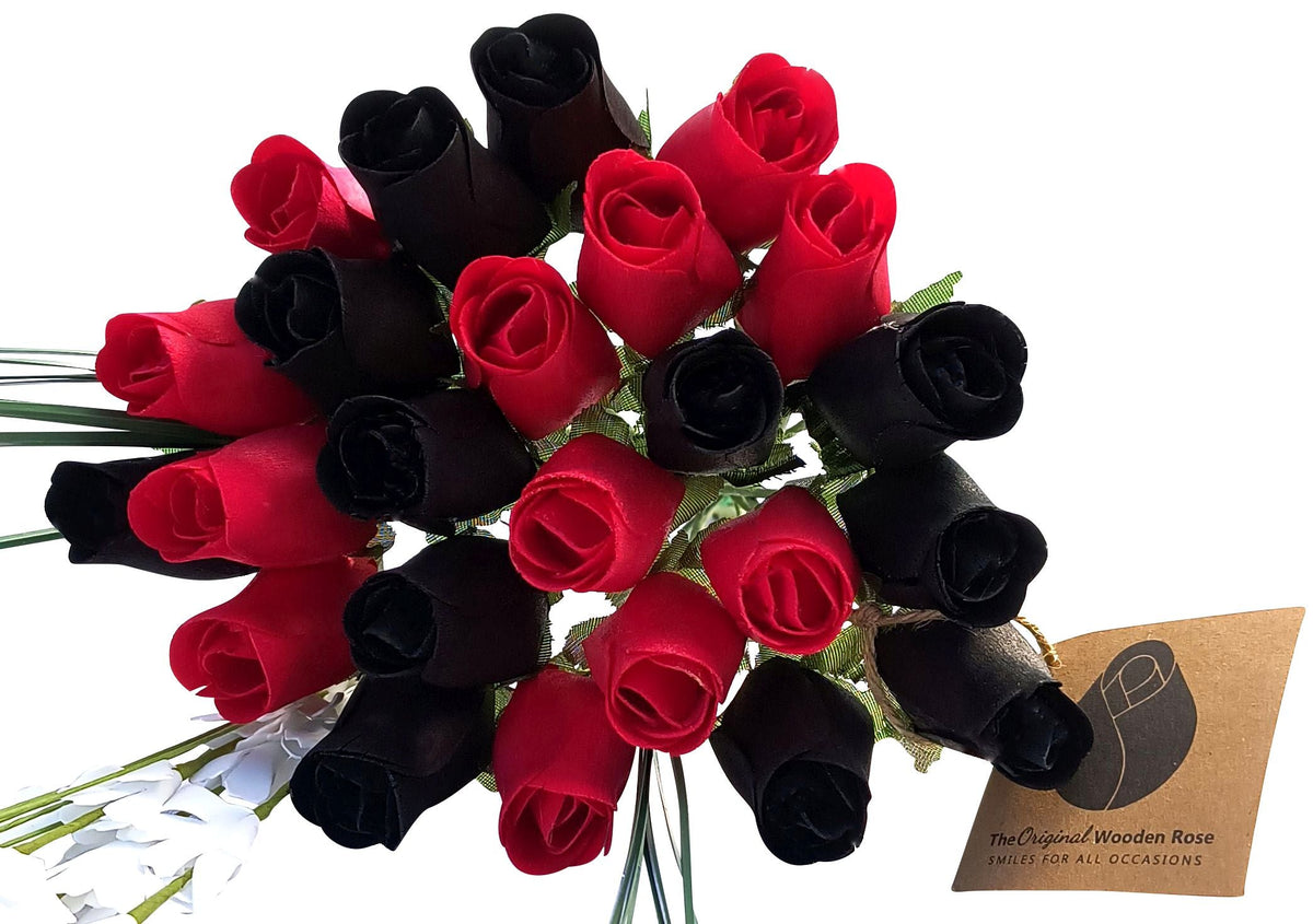 Everyday Wooden Rose Bouquet – Black & Red