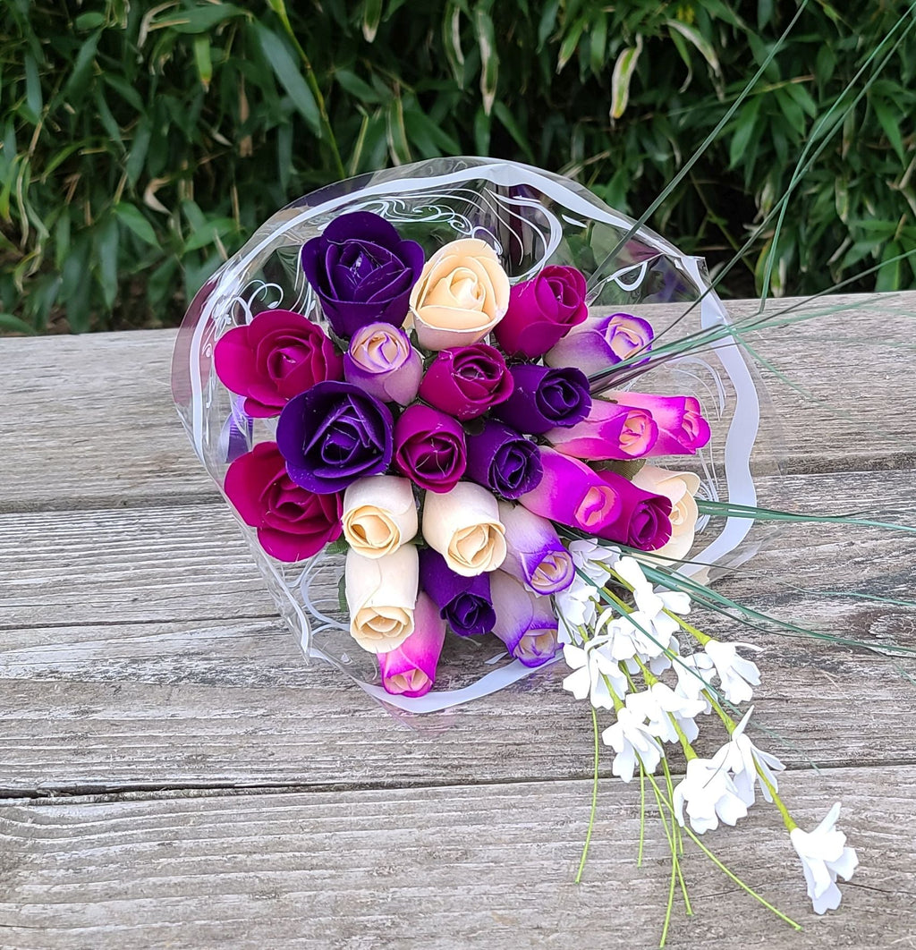 Deluxe Purple Dreams Wooden Rose Bouquet – Purples & White