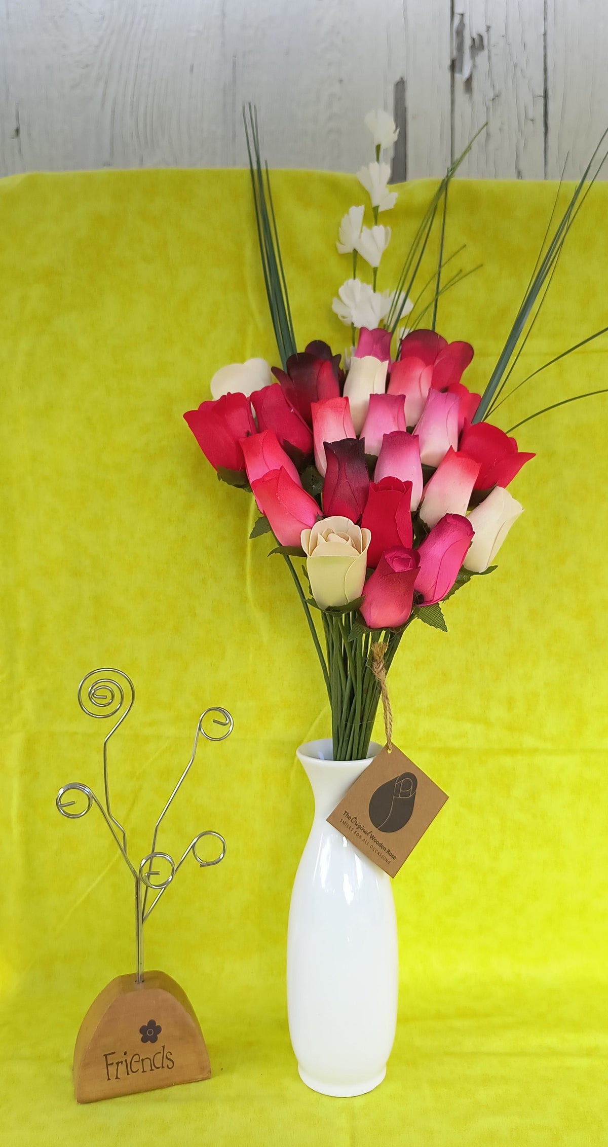 Deluxe Red Passion Wooden Rose Bouquet – Reds & White