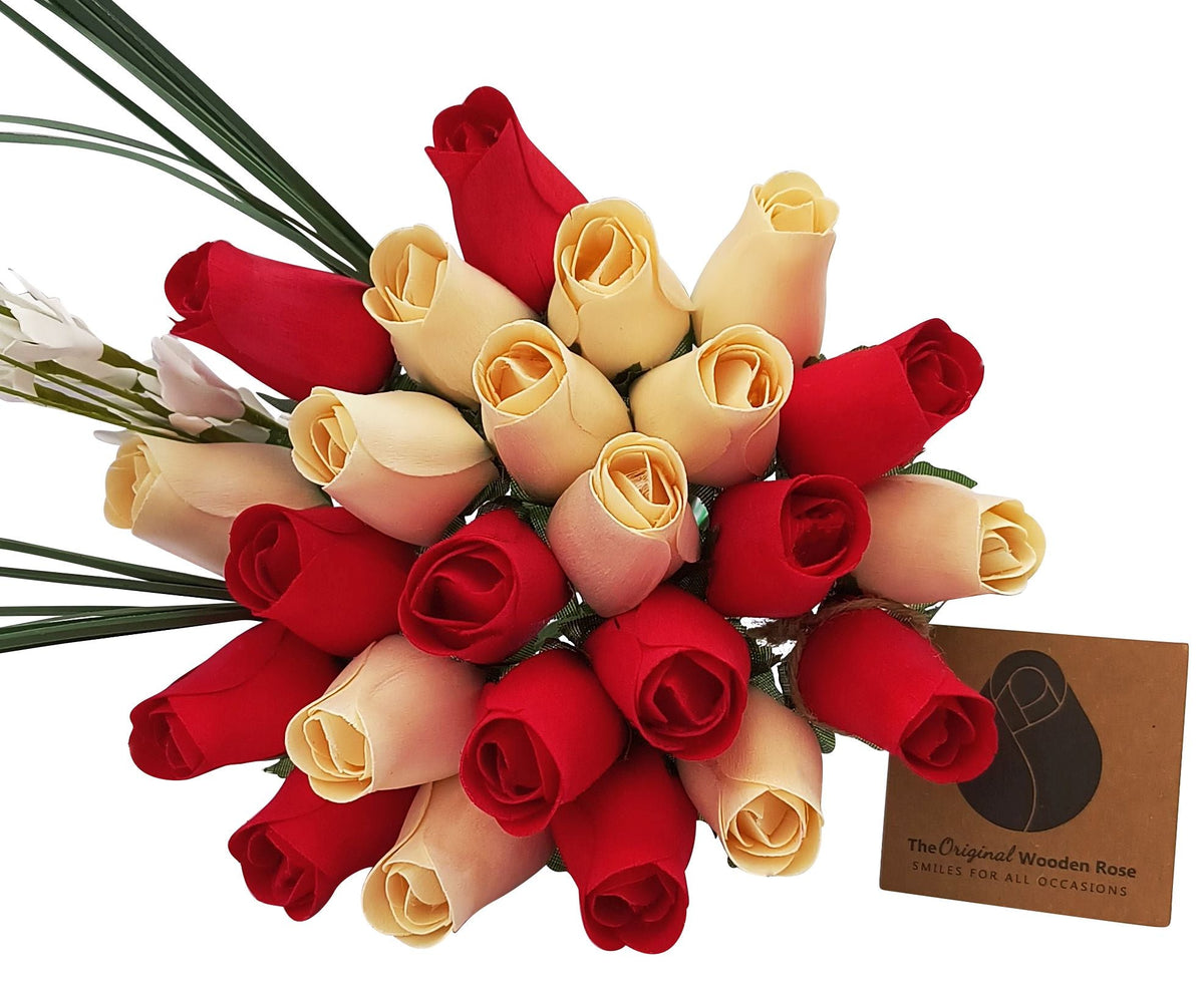 Wooden Rose Bouquet – Red & White
