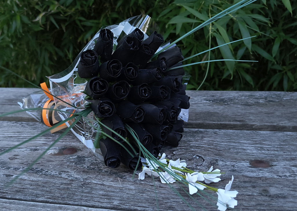 All Black Wooden Rose Bouquet