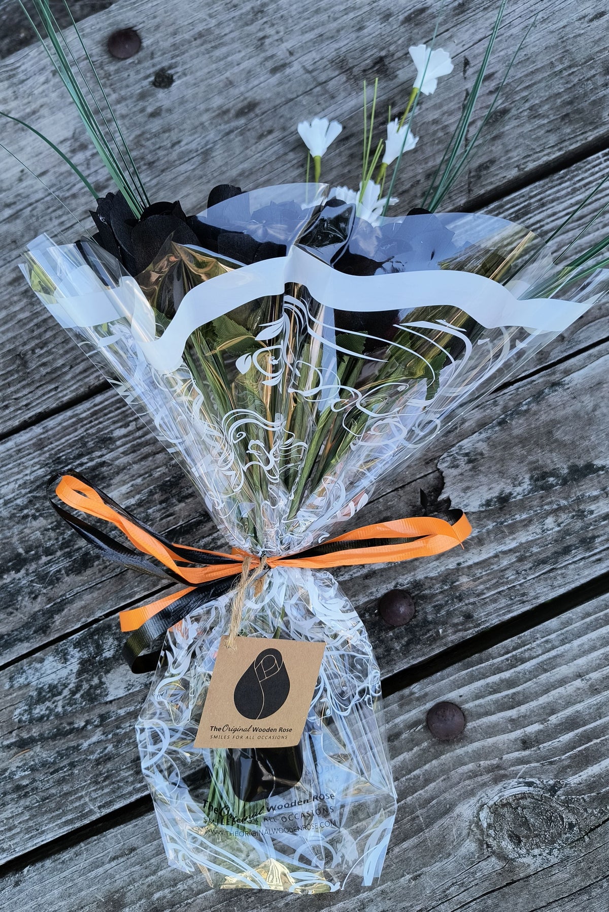 All Black Wooden Rose Bouquet