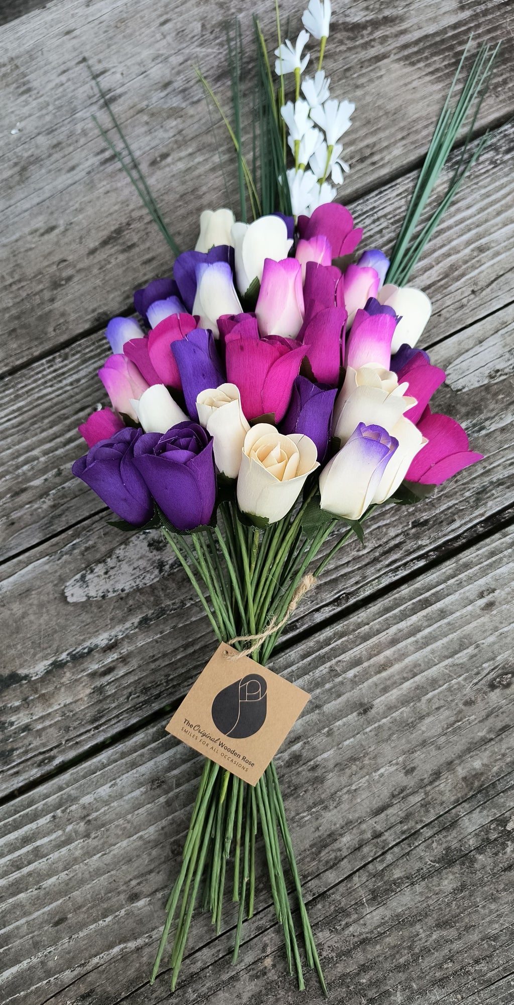 Deluxe Purple Dreams Wooden Rose Bouquet – Purples & White