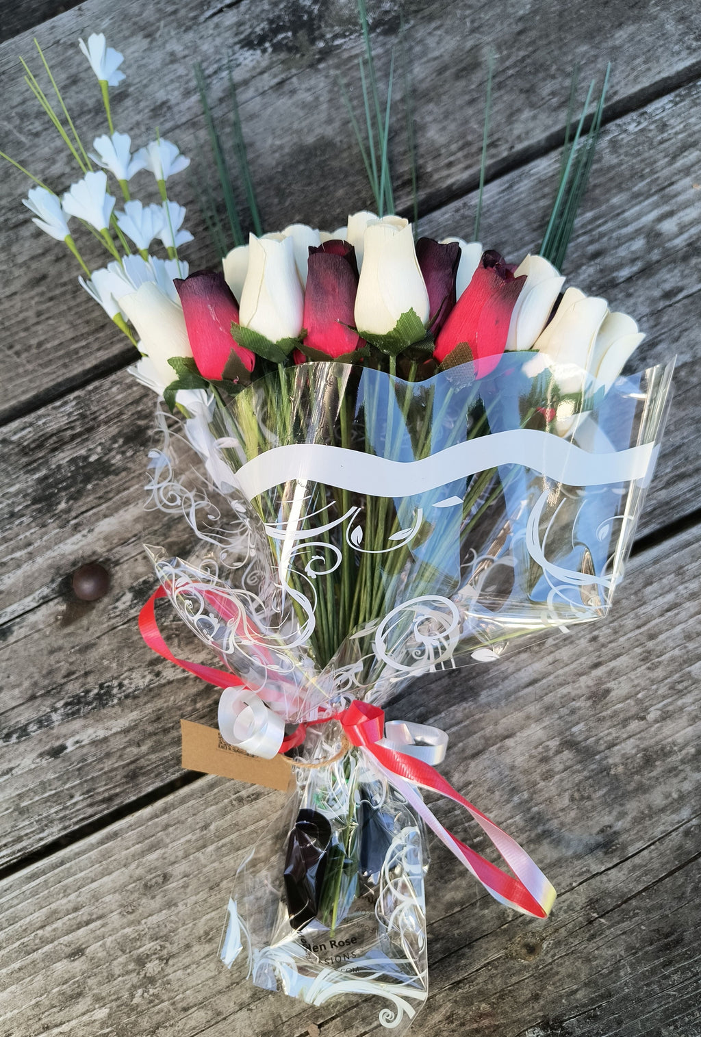Everyday Wooden Rose Bouquet – Red, Black-Tipped & White