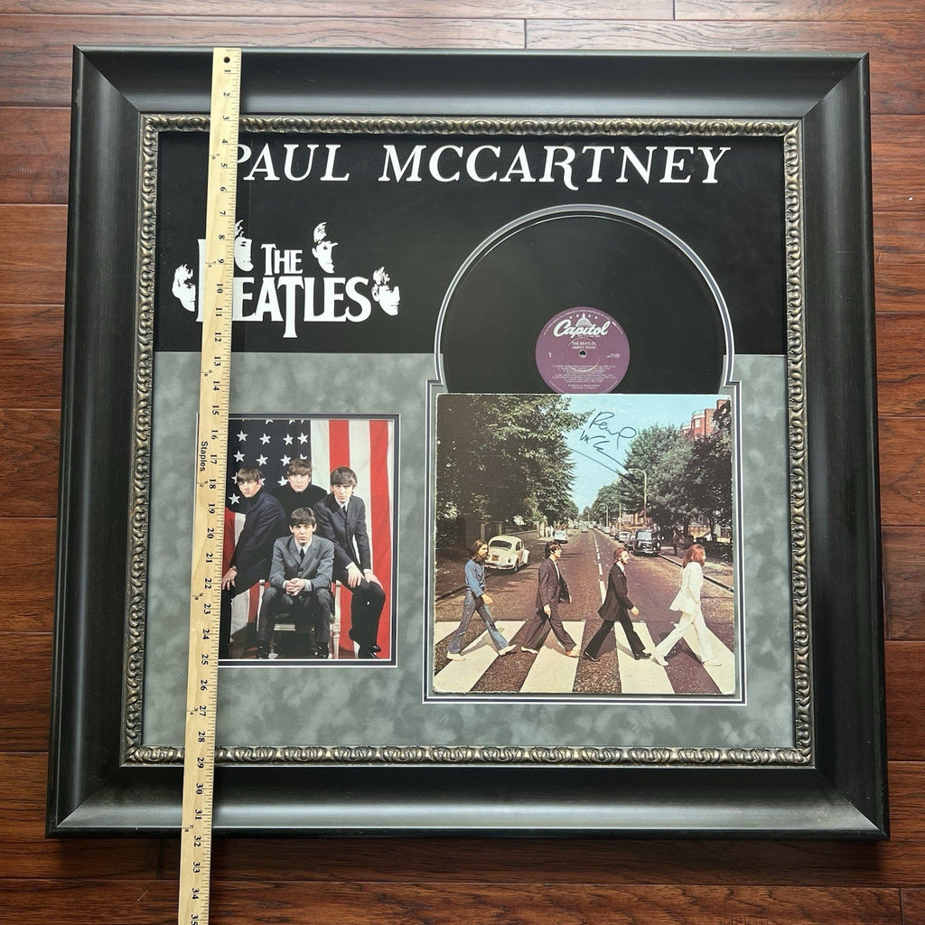 PAUL MCCARTNEY * PSA * ABBEY ROAD Beatles Album * Autograph LP SIGNED Display