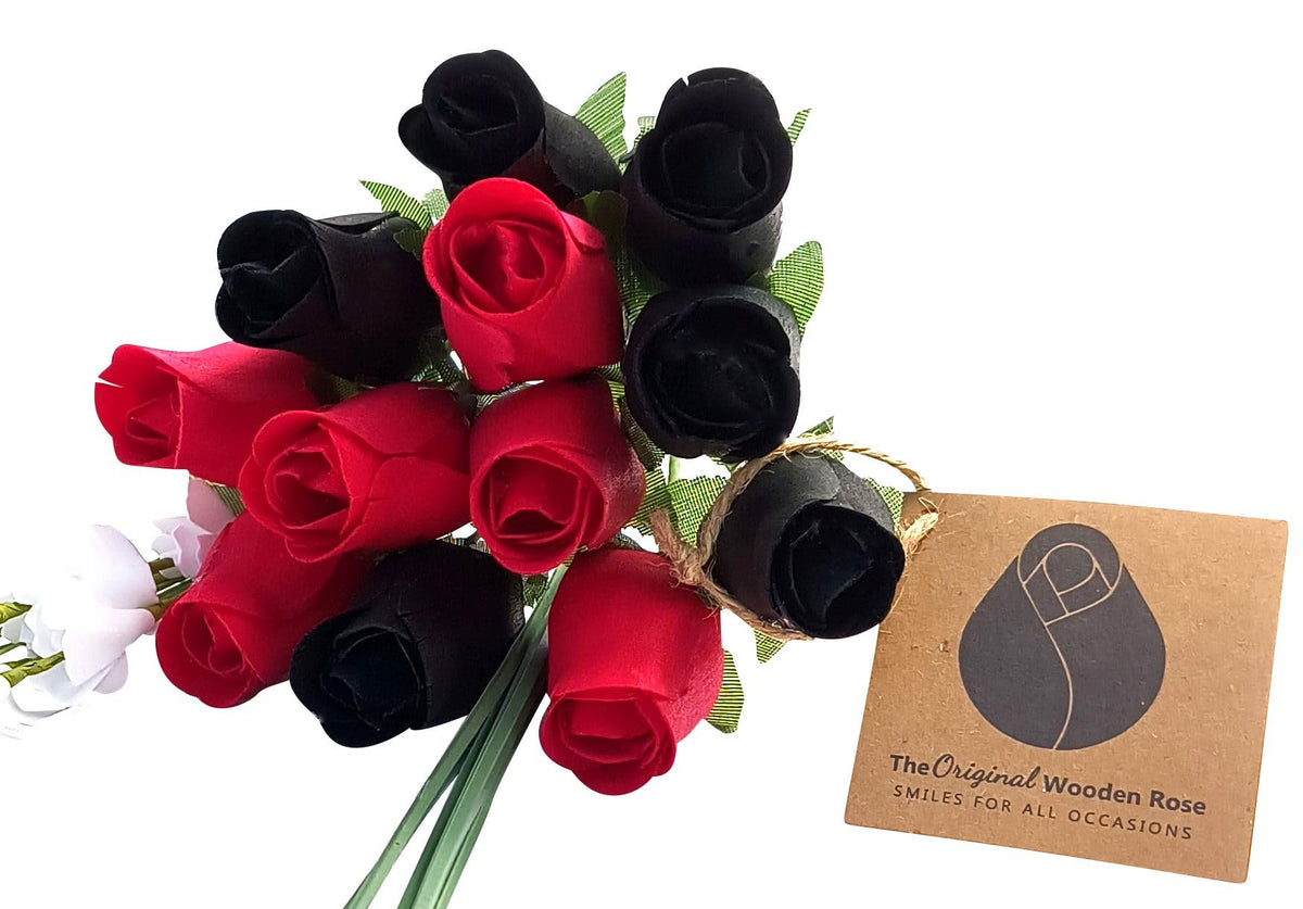 Everyday Wooden Rose Bouquet – Black & Red