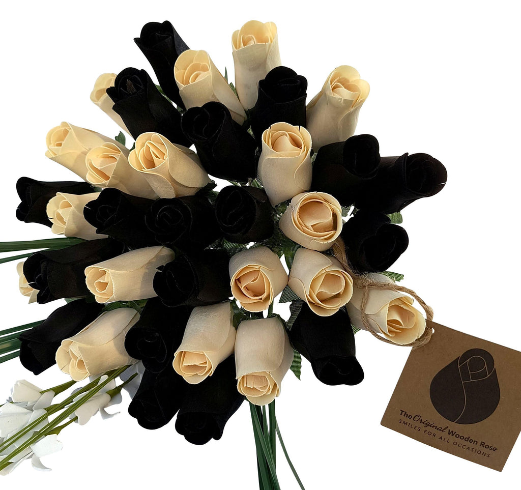 Everyday Wooden Rose Bouquet – Black & White