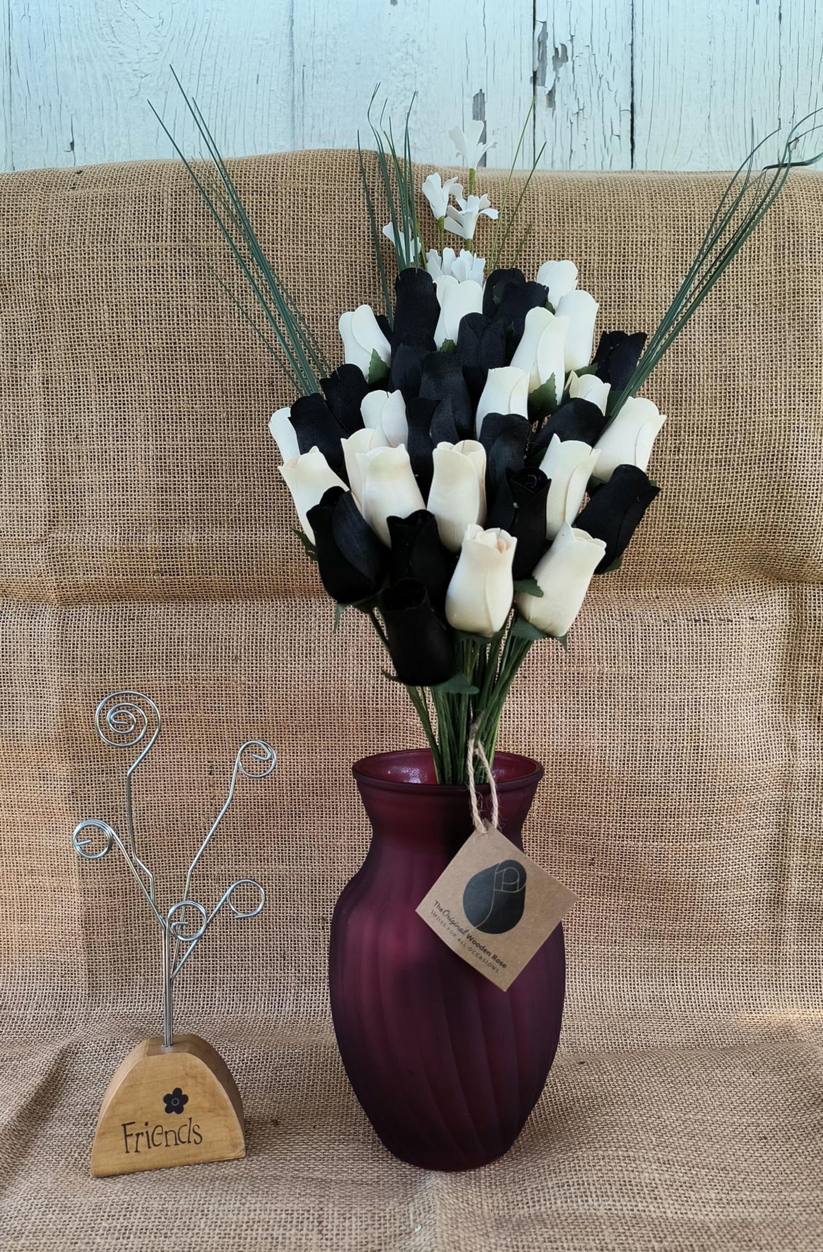 Everyday Wooden Rose Bouquet – Black & White