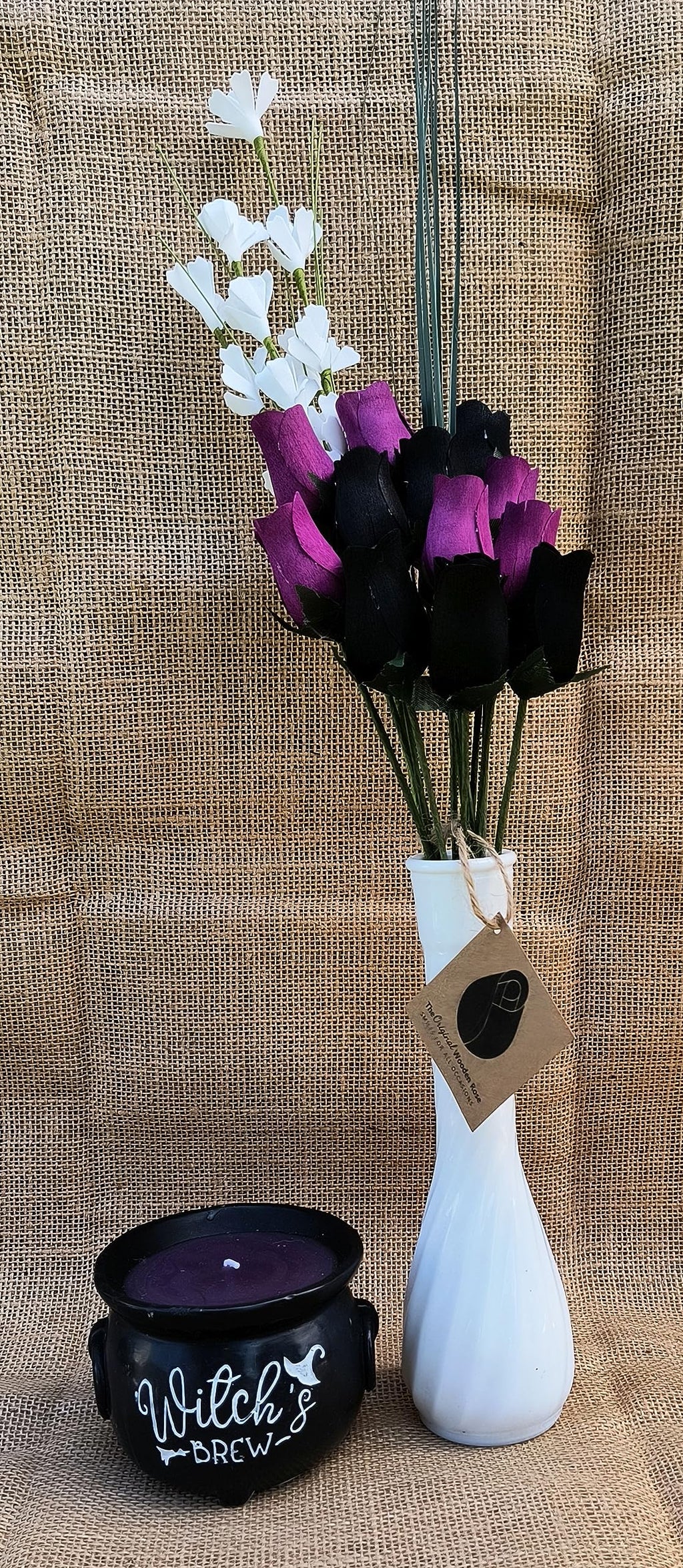 Wooden Rose Bouquet – Black & Violet