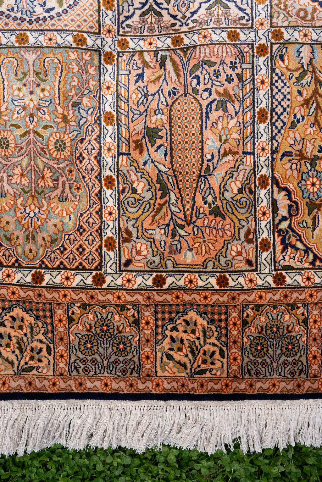 5ft x 3ft Classic Garden Panel Tapestry: Hand Knotted Mulberry silk on silk Kashmiri Carpet