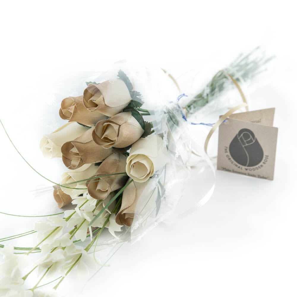 Wooden Rose Bouquet – Gold & White