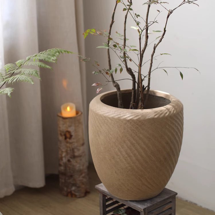 Comtemporary Swirl Planter