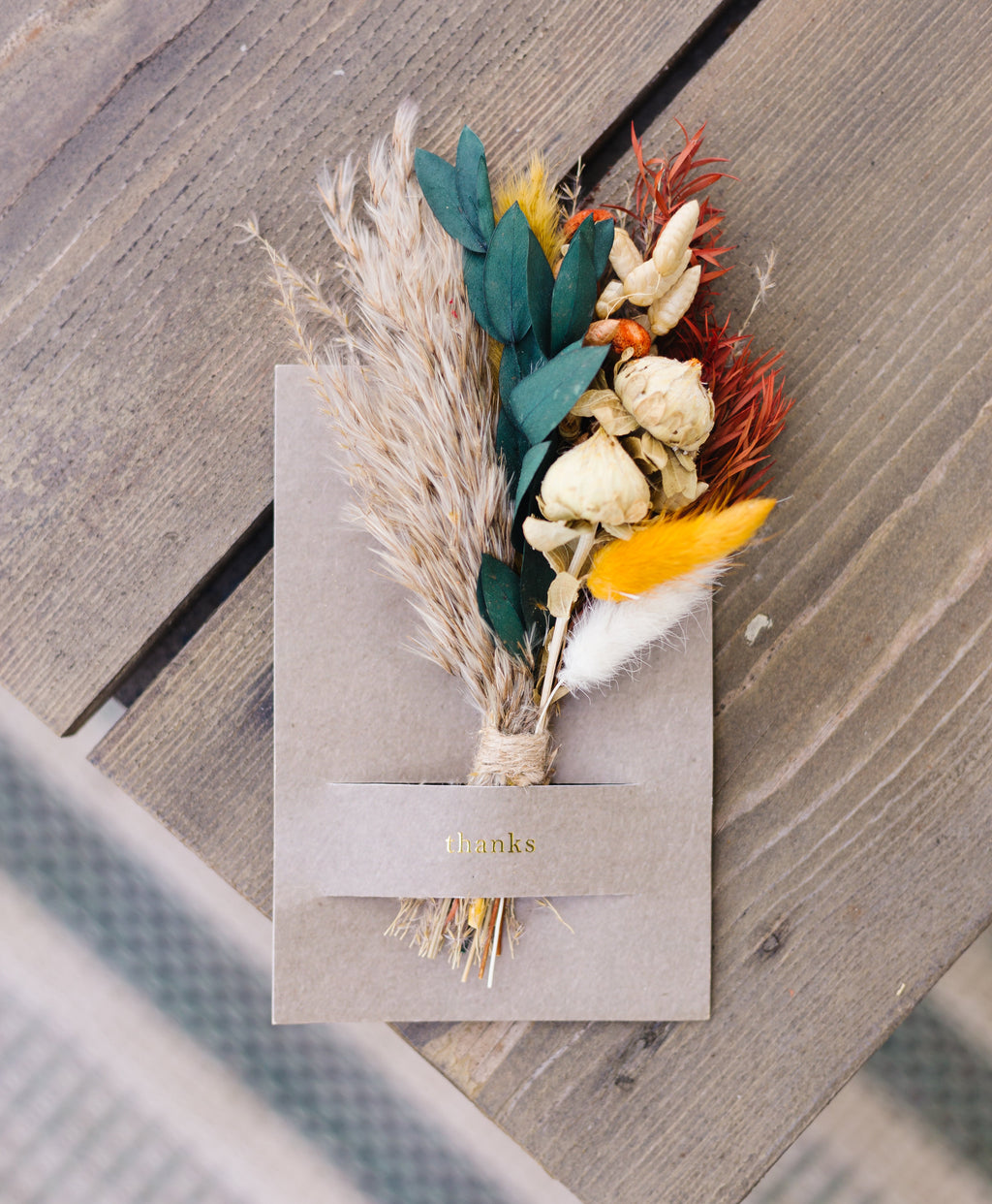 Hugs & Kisses Mini Bouquet Card | Dried Floral Greeting